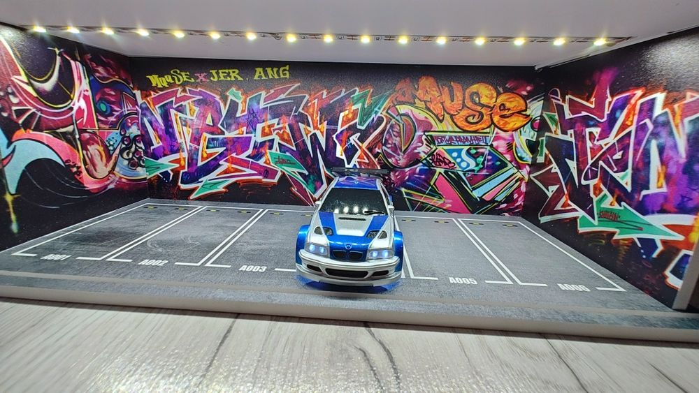 Scena Garaż parking dla modeli i aut RC kolekcja gablota LED USB preze