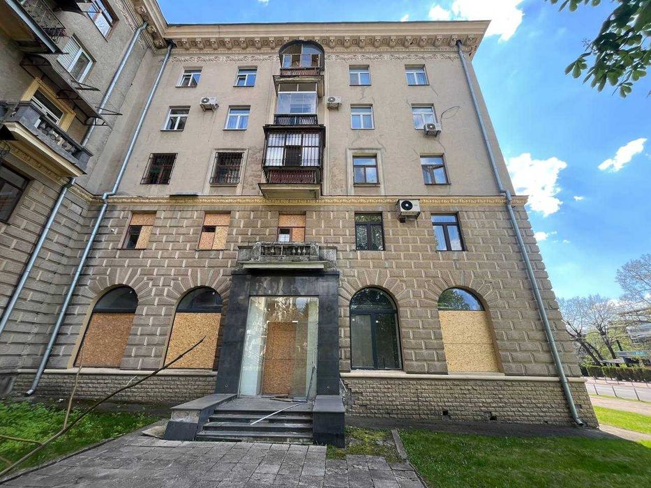 Оренда приміщення 1200м2/ вул.Сумська/ парк Центральний