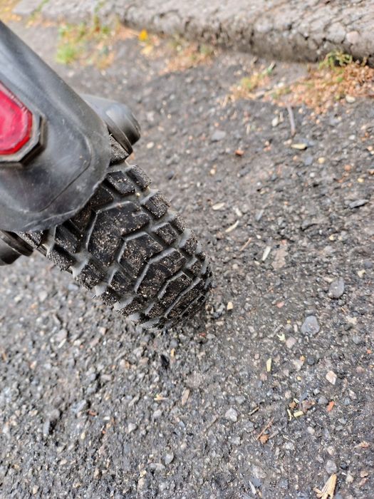 Продам електро самокат Crosser E9