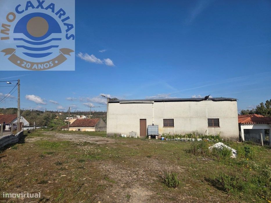 Terreno com barracão agricola