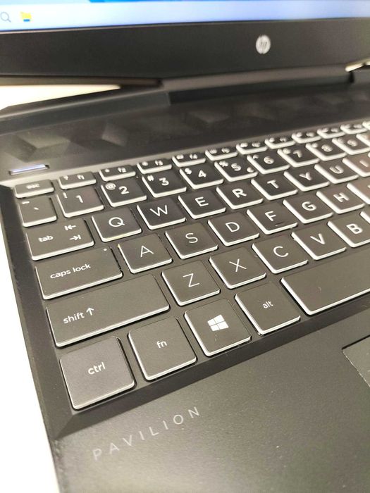 Laptop GAMINGOWY HP 15,6" Core i7 32GB 1TB SSD GTX 1050 4GB Win11 GWAR