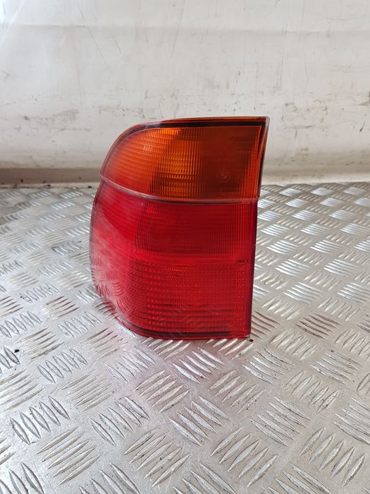 Lampa Lewa Tył W Błotnik 8361671 Bmw E39 Kombi 99R-