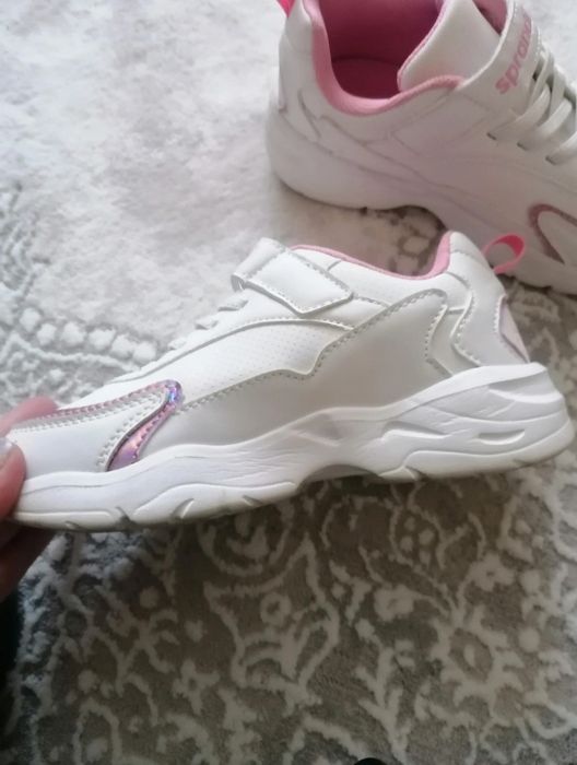 Buty sportowe Sprandi 33