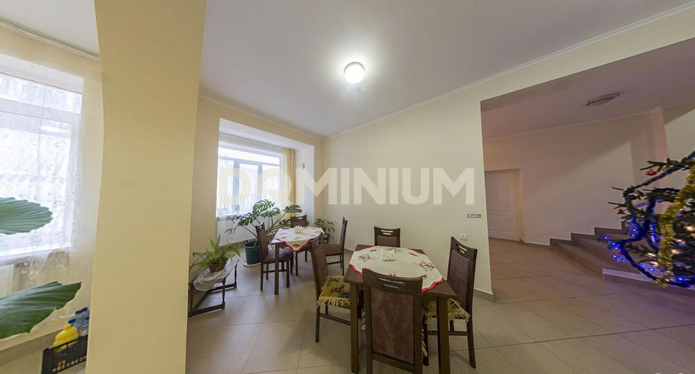 Продається діючий відпочинковий комплекс у с. Пилипець