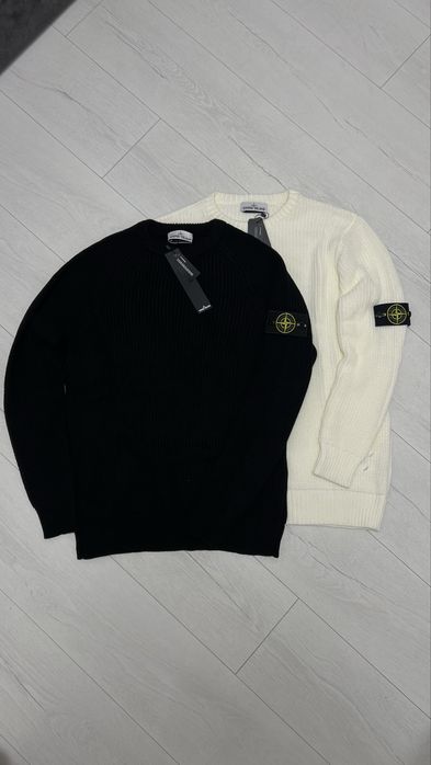 Світер Білий Stone Island