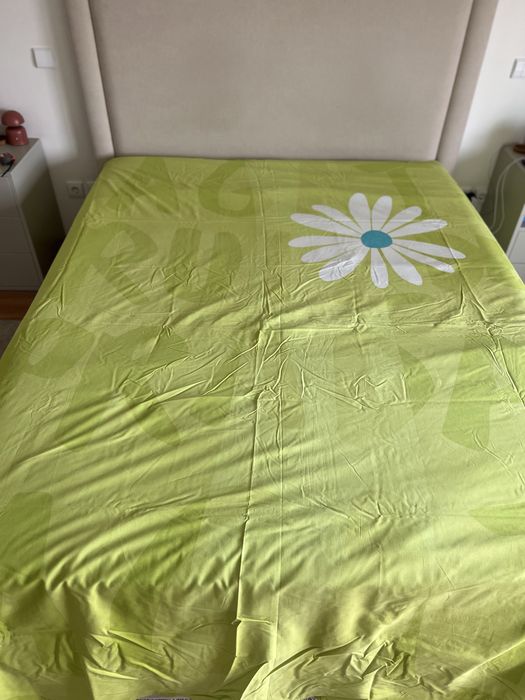 Colcha reversível da marca Agatha Ruiz de la Prada