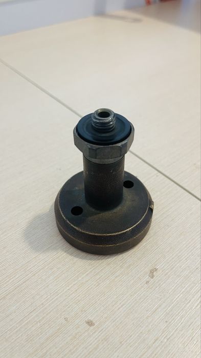 Газовий перехідник для заправки газом