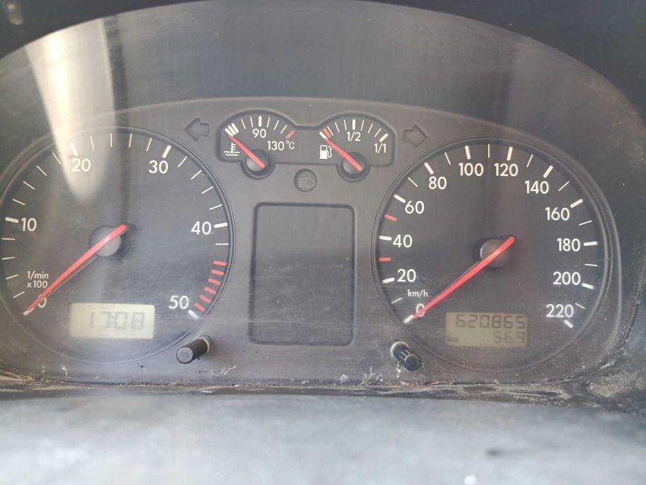 Volkswagen Transporter 2002 VIN WV1ZZZ70Z3H041134 фото оголошення 9 з 11