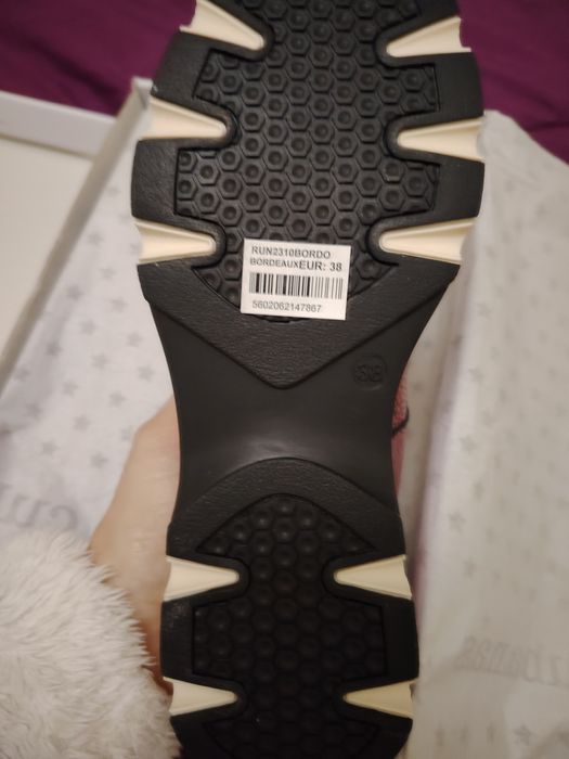 Ténis Cubanas novos