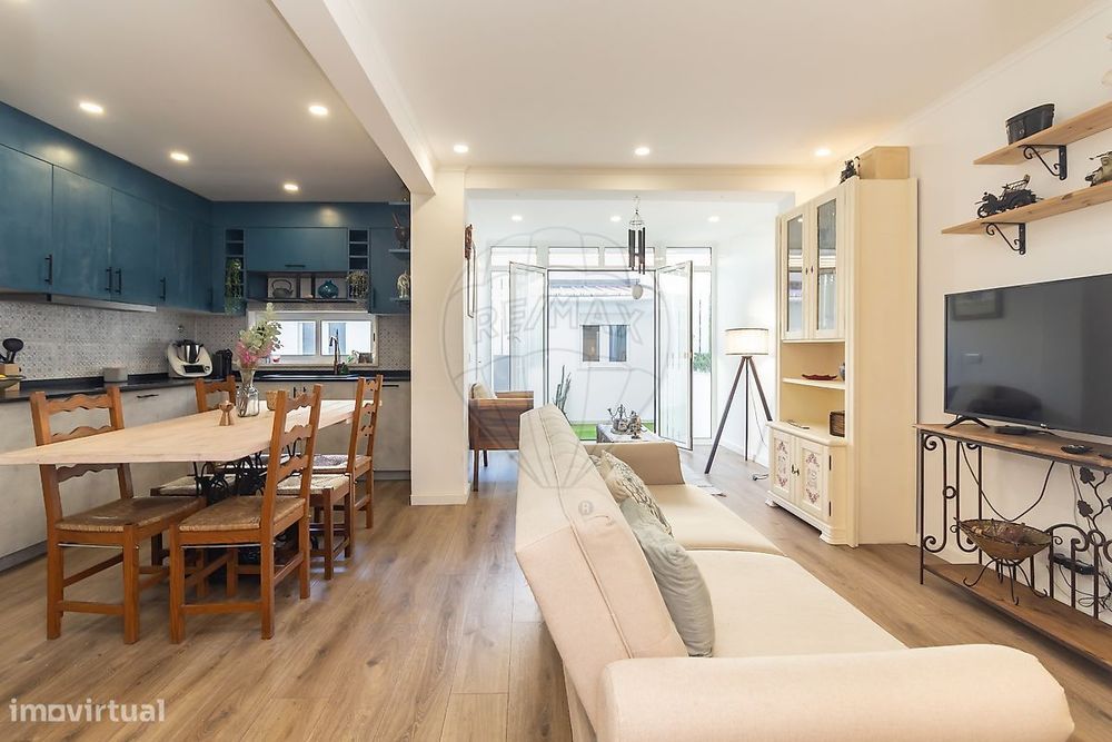 Apartamento T2 para venda — Corroios, Setúbal