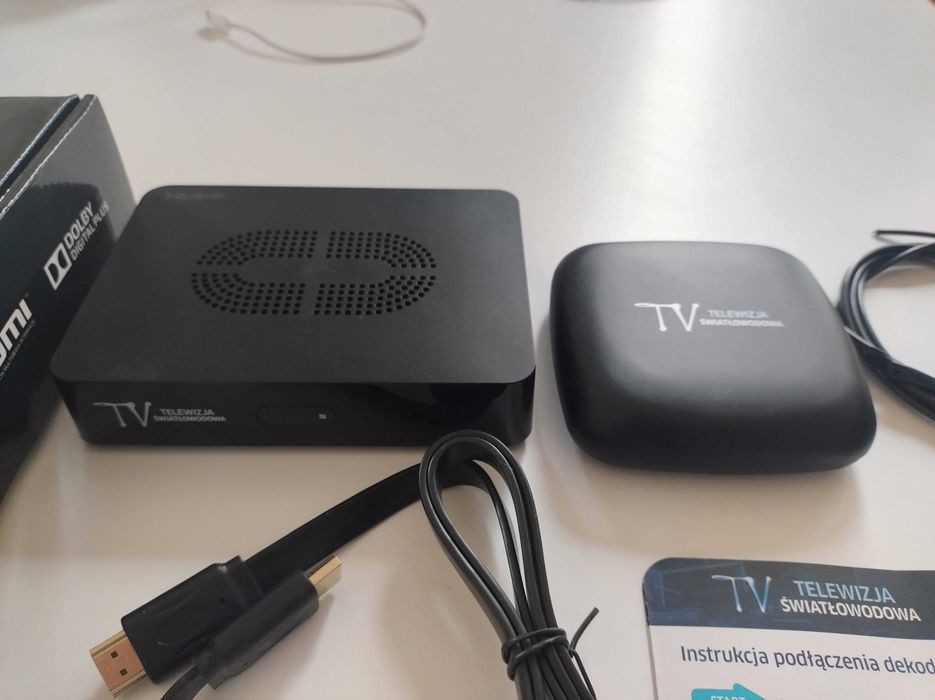 Zestaw 2× Android TV Box / IPTV – Smart-IP.TV + Manta, pilot, kable