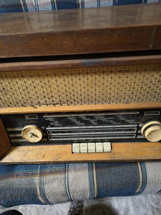 Stare zabytkowe radio retro