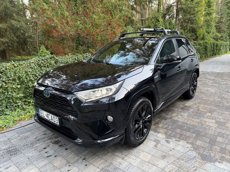 Toyota RAV4 Toyota RAV4 2.5 hybryda JBL Black Edition, jedyny użytkownik, idealny