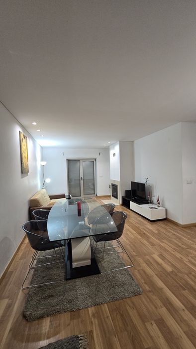 Arrendo T1 com Jacuzzi exterior - Centro de Braga