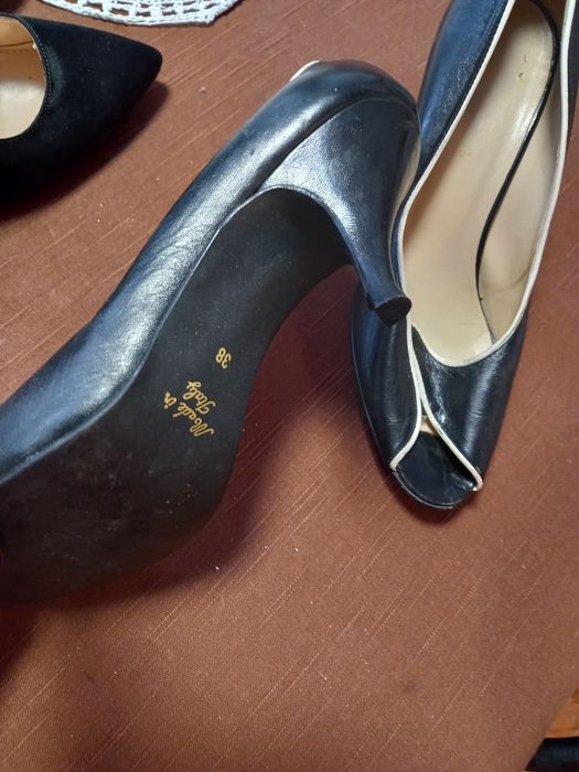 Туфлі жіночі кожа 38