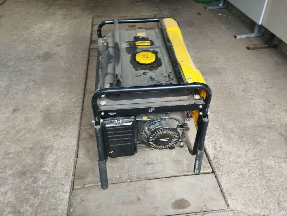 Генератор STANLEY 7,5 кВт трьохфазний бензиновий