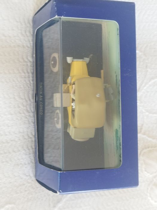 Carro  de colecionador inspirado na história em quadrinhos de Tintim