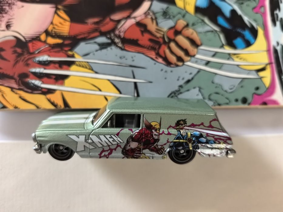 X-Men komiks & Hot wheels.