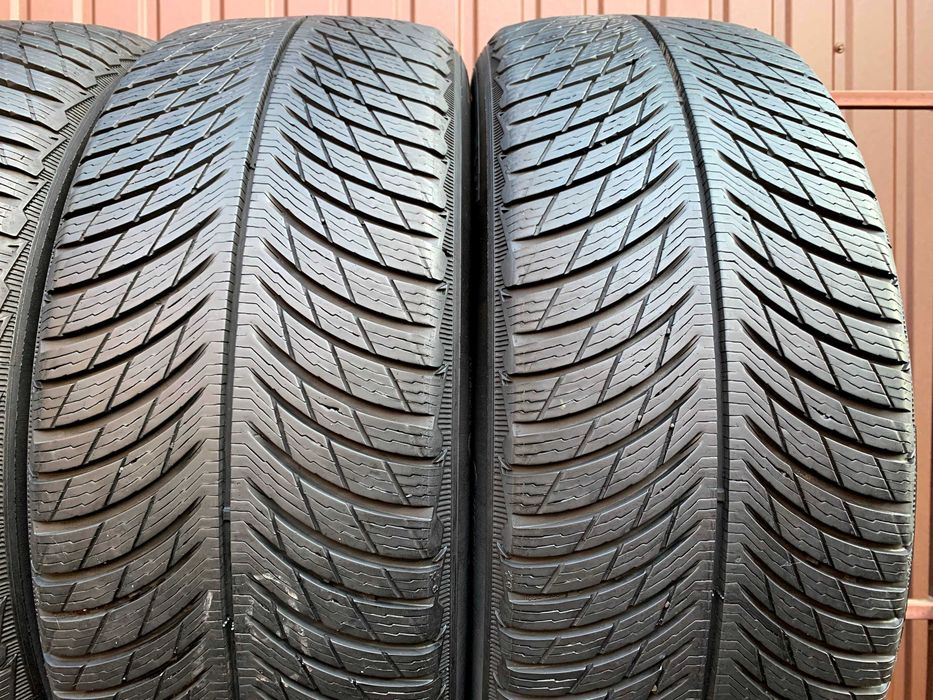 235/50 R19 Michelin Pilot Alpin 5 SUV / Зимові шини
