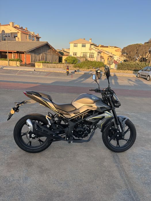 Benelli BN125 2023