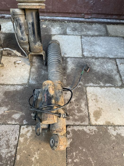 Пневмобалони для Mercedes Benz E211 Original