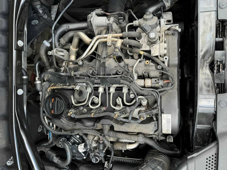 Двигун мотор 2.0 TDI CJCA CJC Volkswagen Skoda Audi VAG