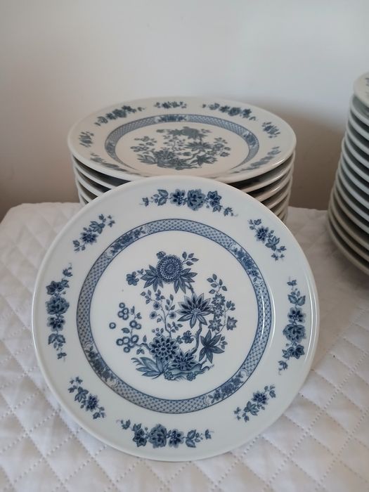 28 pratos vintage SP Coimbra-Novos!