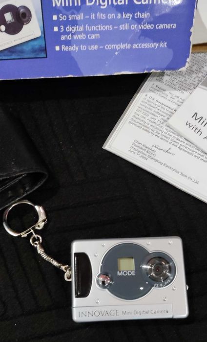 Mini câmara digital - porta-chaves