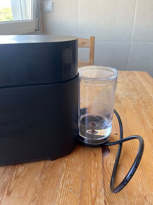 Máquina de café Nespresso Vertuo