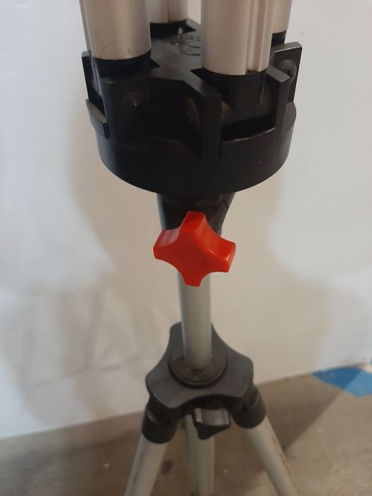 Cavalete tripé para seda