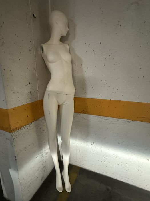 Manequim mulher branco