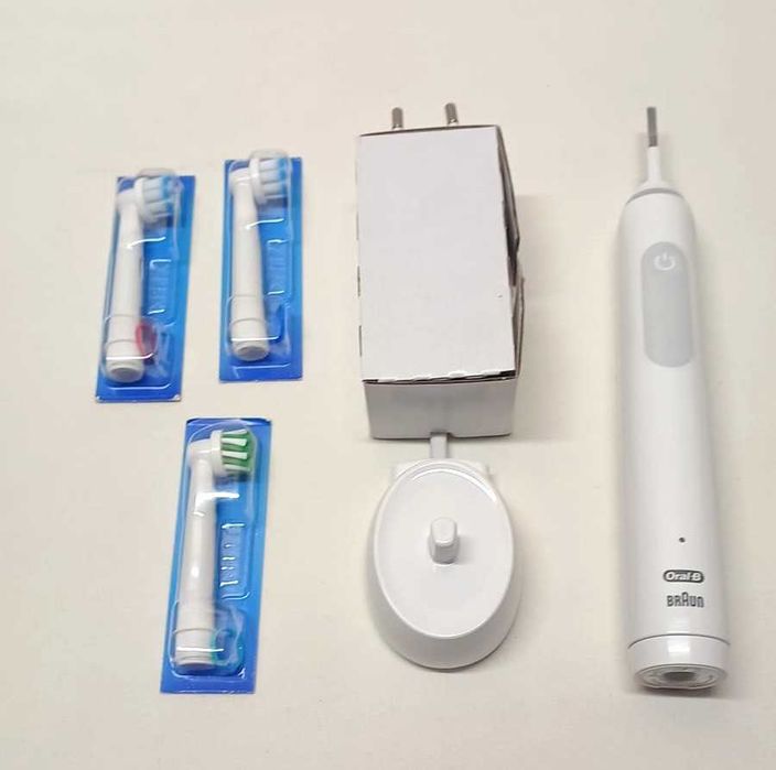 Szczoteczka elektryczna Oral-B PRO 3 3000 Sensitive Clean