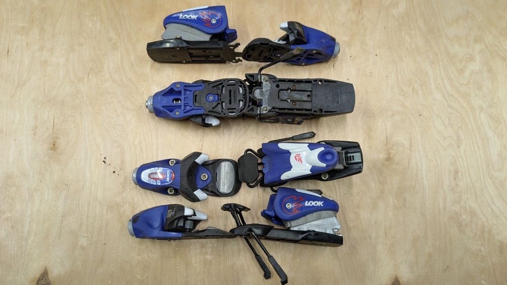 Кріплення на лижі всяке різне