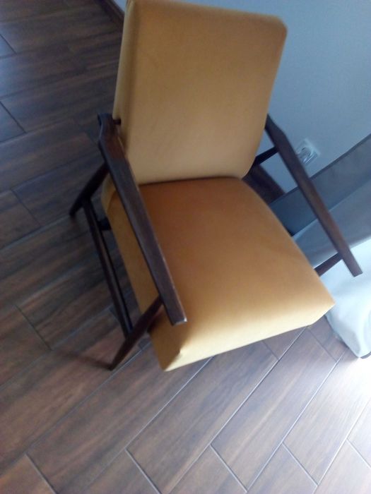 Fotel PRl lisek,po renowacji