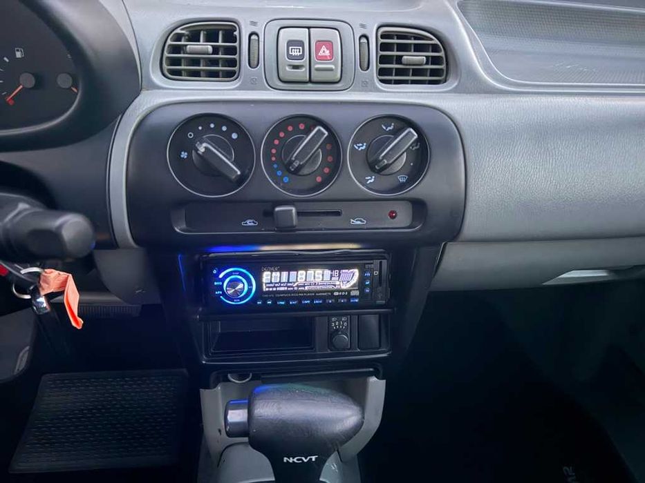 Nissan Micra 1.0i 16v Cx/Auto 140.000km 06/1999