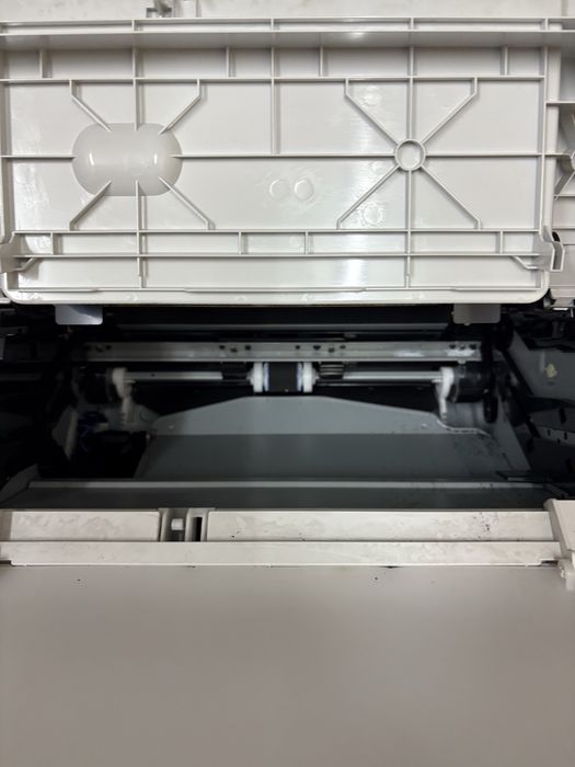 Canon LBP6020 — лазерний принтер готовий до роботи