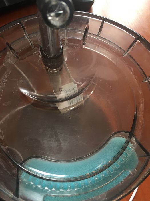 Автоматическая поилка для кота.