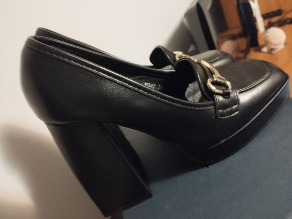 Czarne botki Guess Nowe