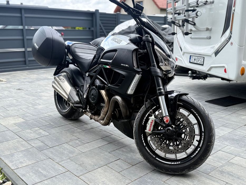 Ducati Diavel Ducati Diavel Cromo 180HP Drugi Właściciel od Nowości