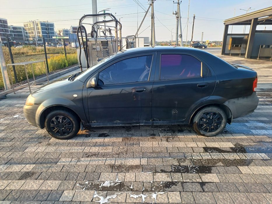 Продаю авто Chevrolet Aveo