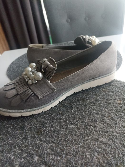Buty damskie rozm.39