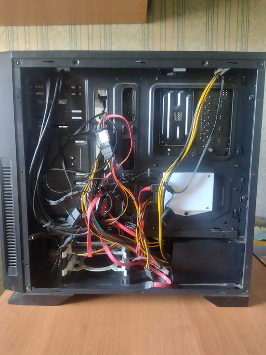 Продам ПК Vinga Black Widow