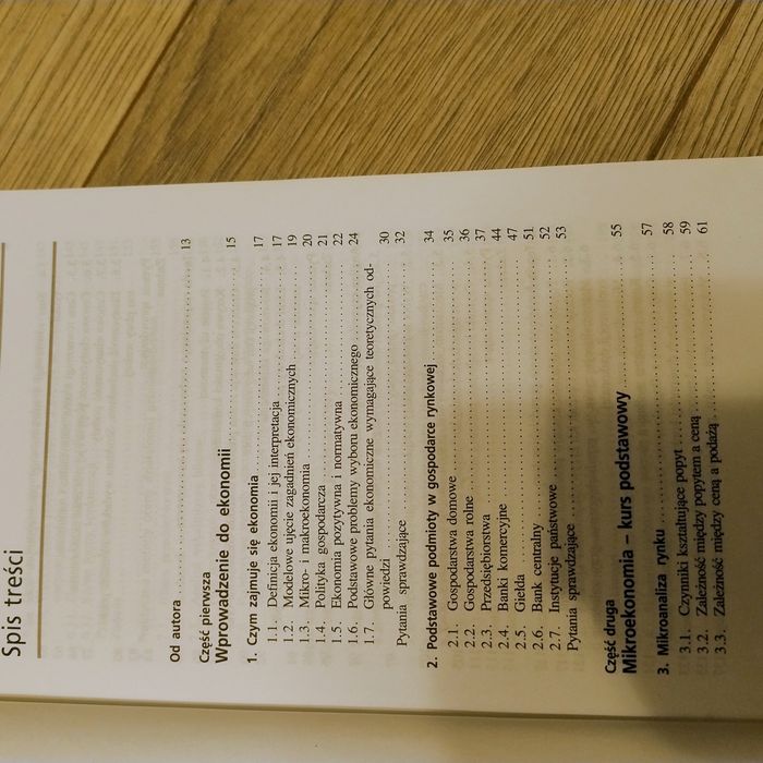 Mieczysław Nasiłowski "System rynkowy Podstawy mikro i makroekonomii
