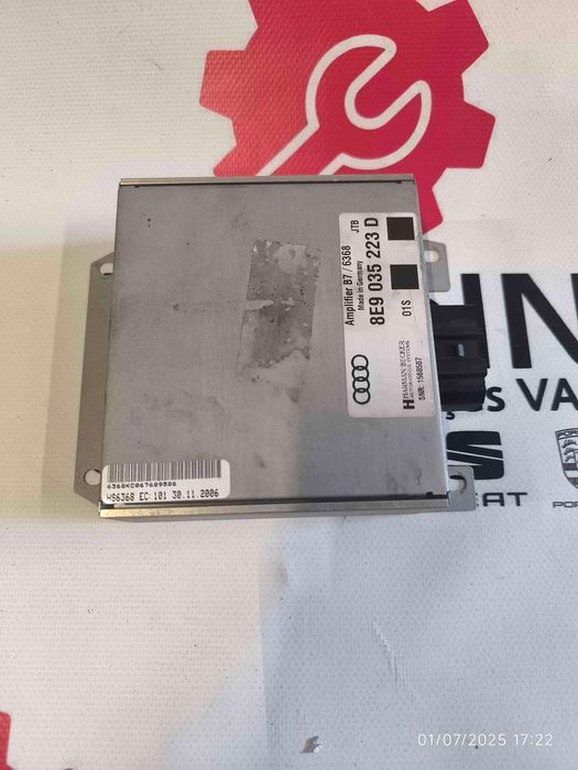 Amplificador de Colunas AUDI A4 B7 8E9035223D (OEM) | 1568507 (OEM)