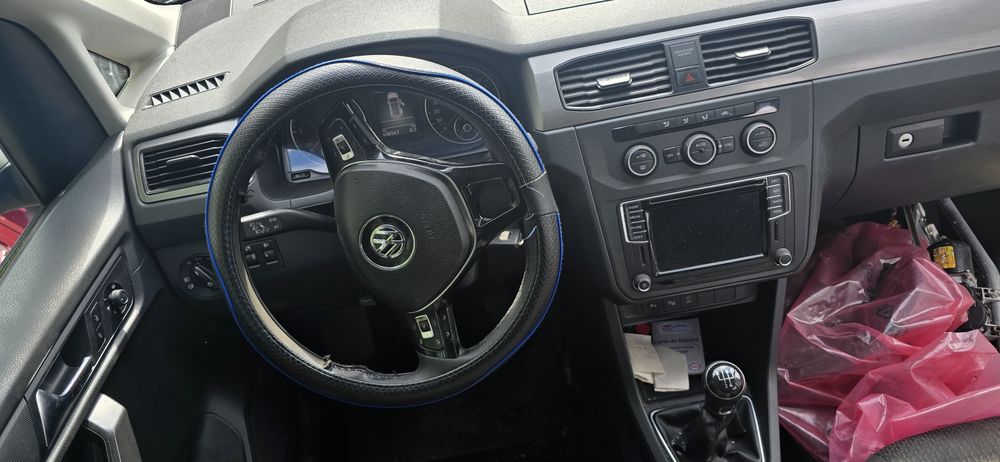 Peças: VW CADDY IV 2.0TDI