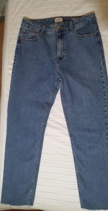 Calças da Only (Emily high waist straight)