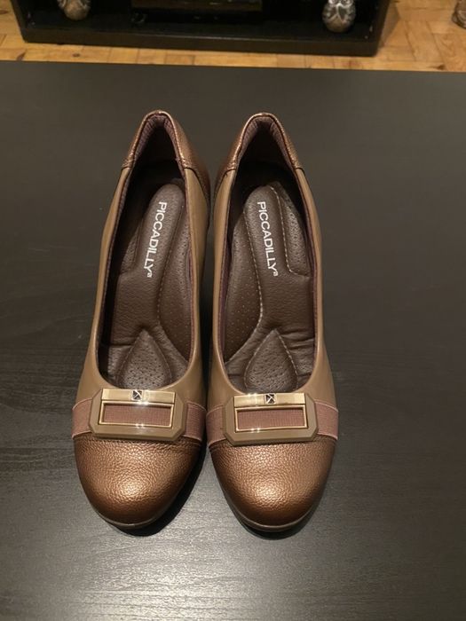Sapatos Piccadilly