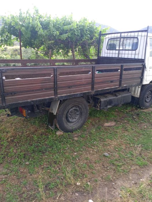 Nissan Cabstar  F22 - 1983