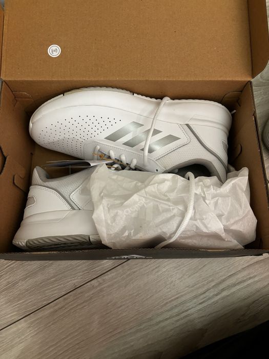 adidas courtsmash