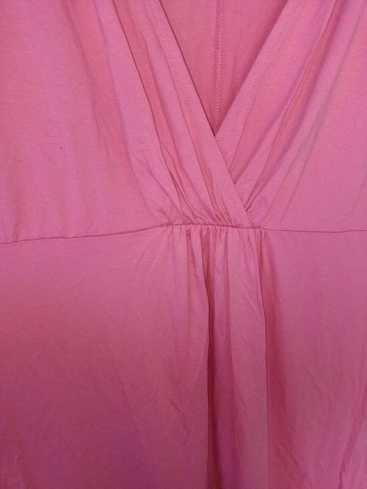 sukienka z głębokim dekoltem 44/46, 48/50